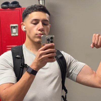 rosmar978's tweet photo. #NewProfilePic https://t.co/nk1xBQgRUK