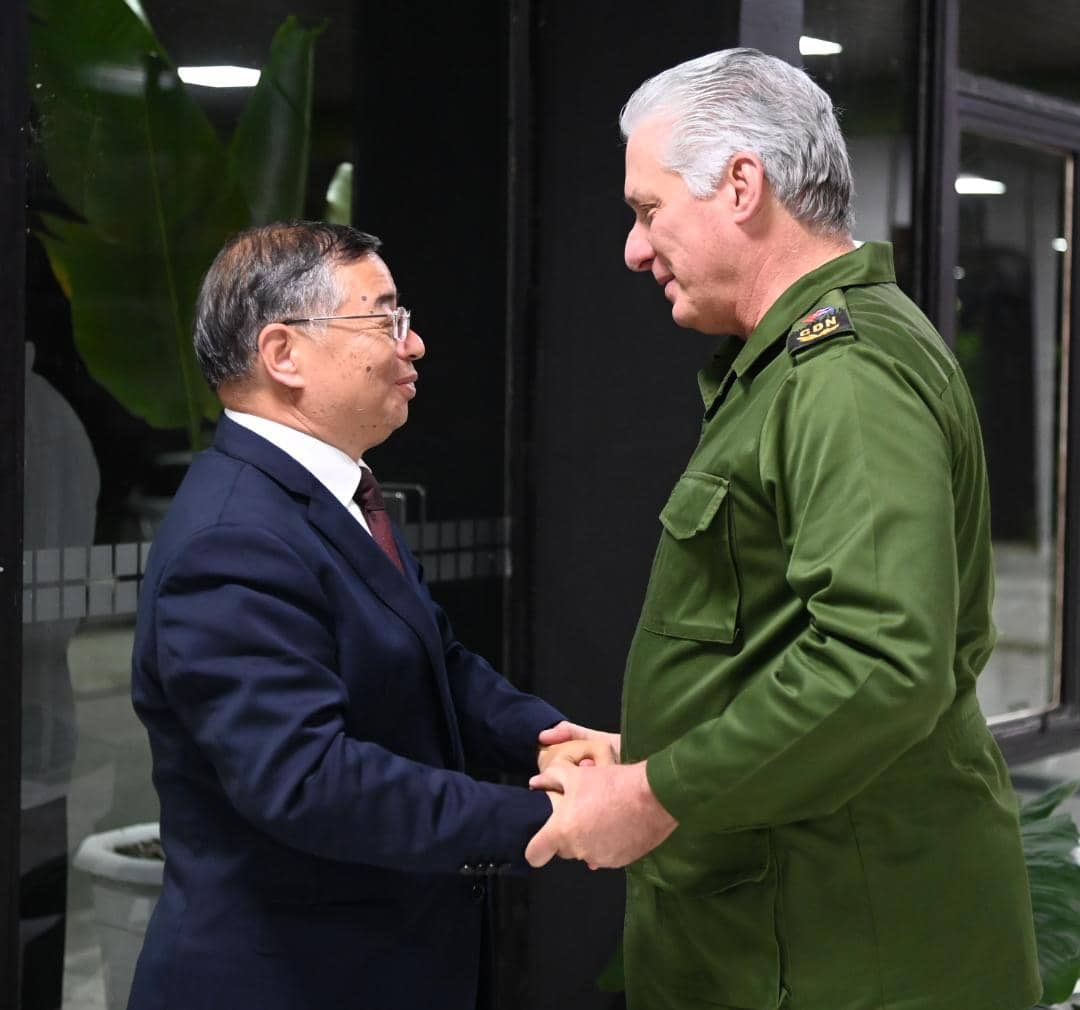 Sostuve un encuentro con el compañero Li Shulei, miembro del Buró Politico, del Secretariado del Comité Central, y jefe del Departamento de Propaganda del Partido Comunista de #China.