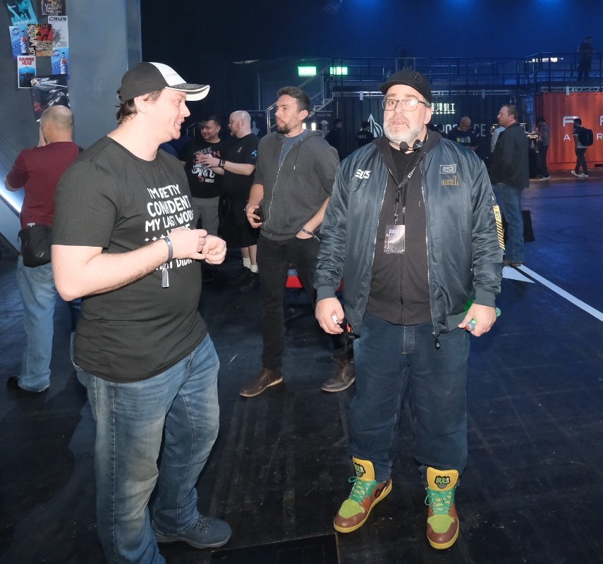 lertsek101's tweet photo. @discolando https://t.co/c0DLlkqA7O