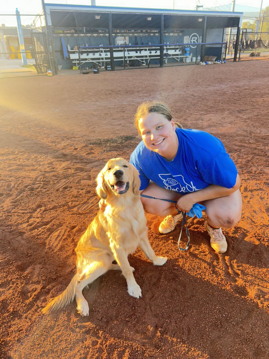 It was “International Take Buck to Practice” day!  🥰🤗

#FAMiLY 
💙💙💙