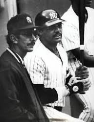 ⁦⚾️ ⁦<a href="/Yankees/">New York Yankees</a>⁩ in 6️⃣ 
Reggie
Martinez
Jackson

Juan
Soto 
#MVP 

#WorldSeries 
⁦<a href="/Dodgers/">Los Angeles Dodgers</a>⁩ 
#Yankees