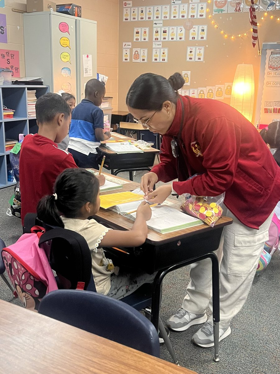 Loved seeing so many subtraction strategies in action today in 1st grade!! Students were encouraged to pick the strategy they are most confident with, and solve! Manipulatives here, manipulatives there, manipulatives used everywhere!!🤩