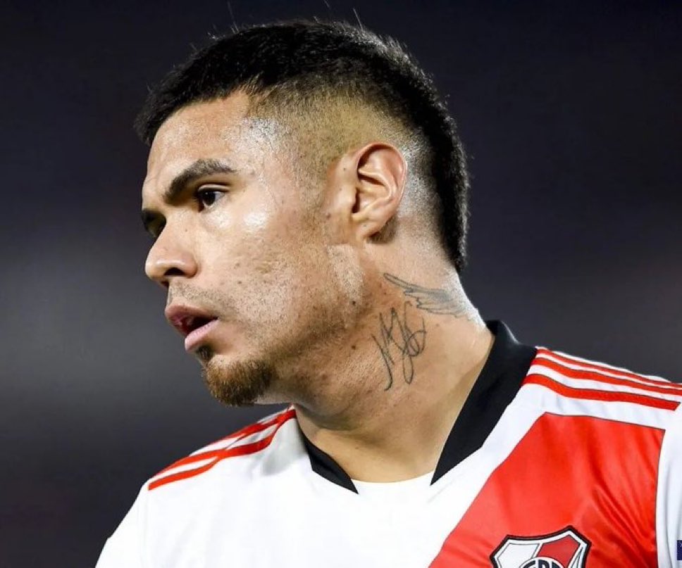 Hoy y como todas las series importantes Paulo Díaz se cagó e hizo un partido asqueroso. A partir del año que viene que no esté más en River.
