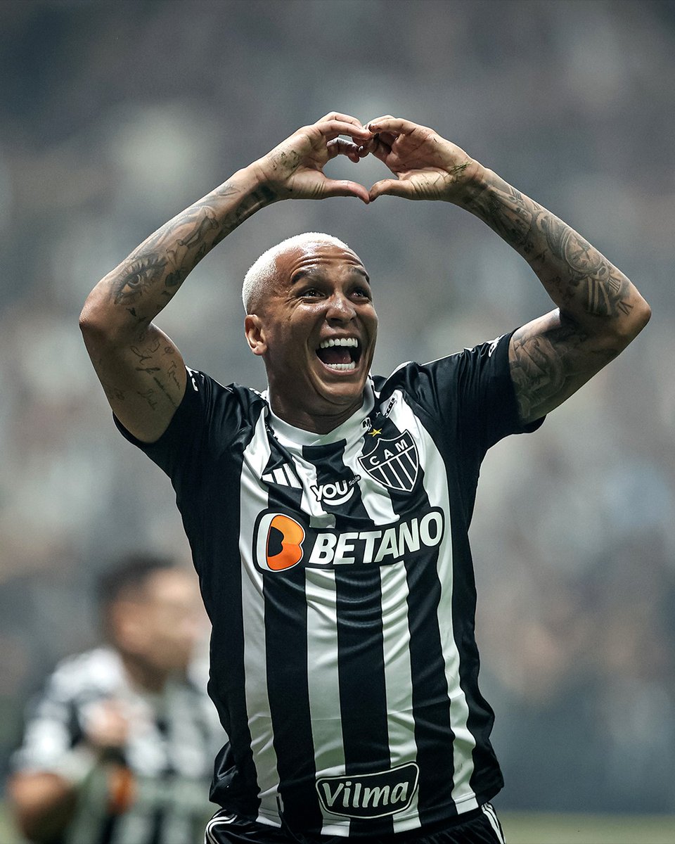 VSportsTM's tweet image. ⌚️FINAL! Atlético Mineiro 🇧🇷 goleó 3-0 a River 🇦🇷 en la ida de SF de la Libertadores 🏆

⚽️Gritos de Deyverson x2 y Paulinho.

🗓️La revancha será el martes 22 de octubre en El Monumental.