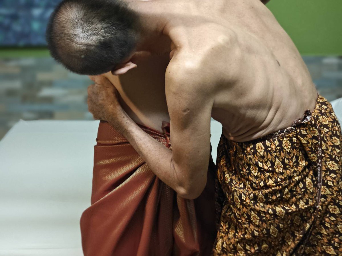 Jongkraben​ thai tweet media