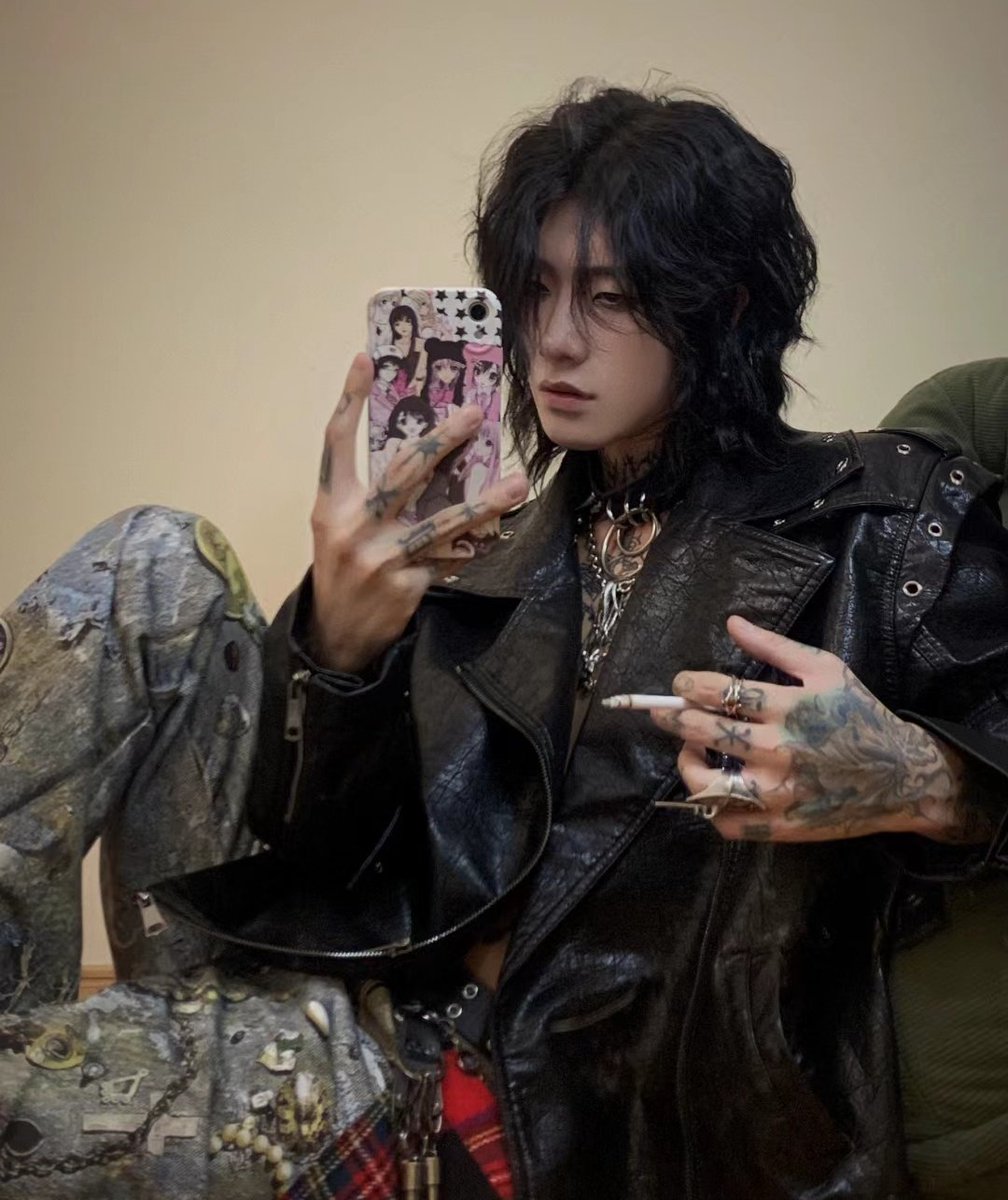 ⠀
⠀⠀             𝃜      𝗉𝖺͟𝔦𝗇 ㅤ࡙ㅤ 体𝖻𝗋𝖾𝖺𝗄𝗌 ⠀
⠀                     ⎯⎯⨥            𝗋𝗁𝗒𝗍𝗁𝗆.⠀
⠀
       ⠀