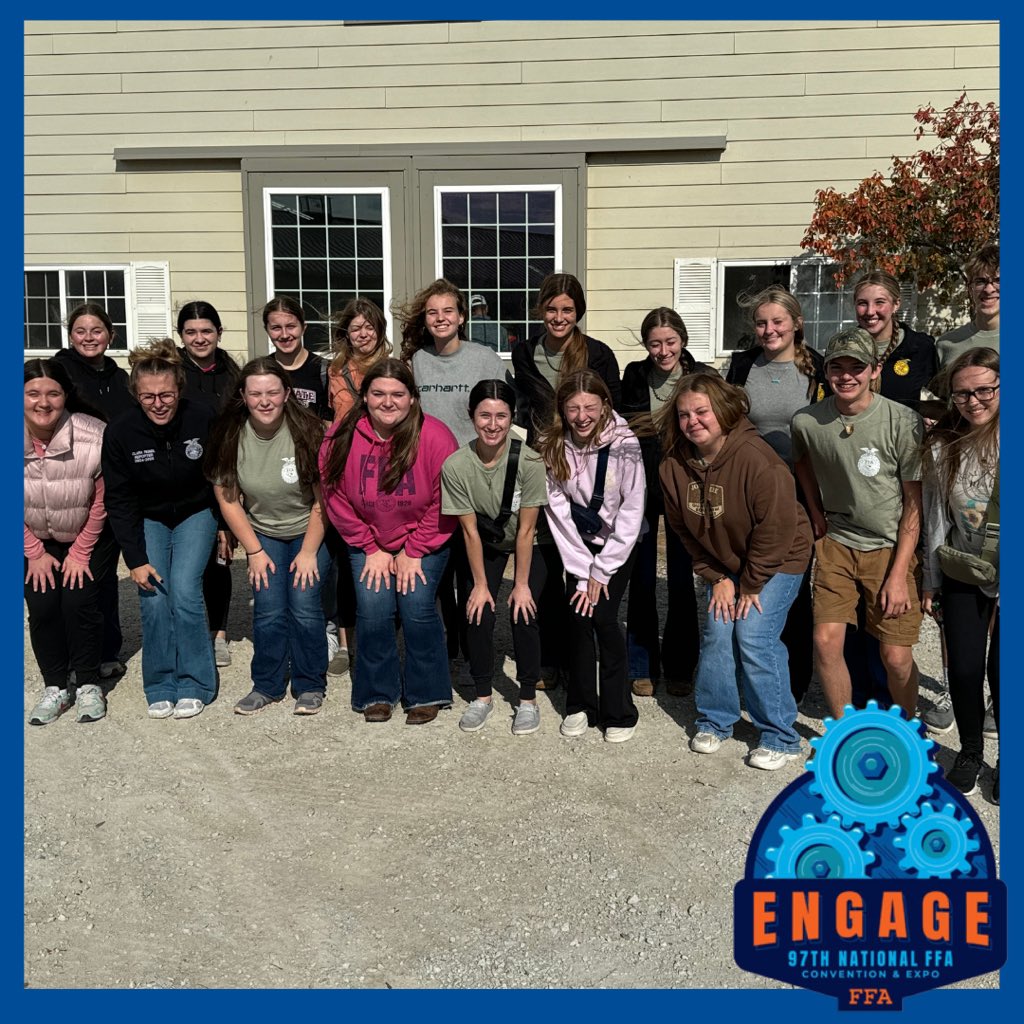 BayPortFFA's tweet photo. Today 19 students started there journey to Indianapolis for National Convention! On the way, we had a tour of Hummel Livestock in Illinois. Students learned about how the farm makes its income and about how they go about their marketing! https://t.co/tErD17NaWH