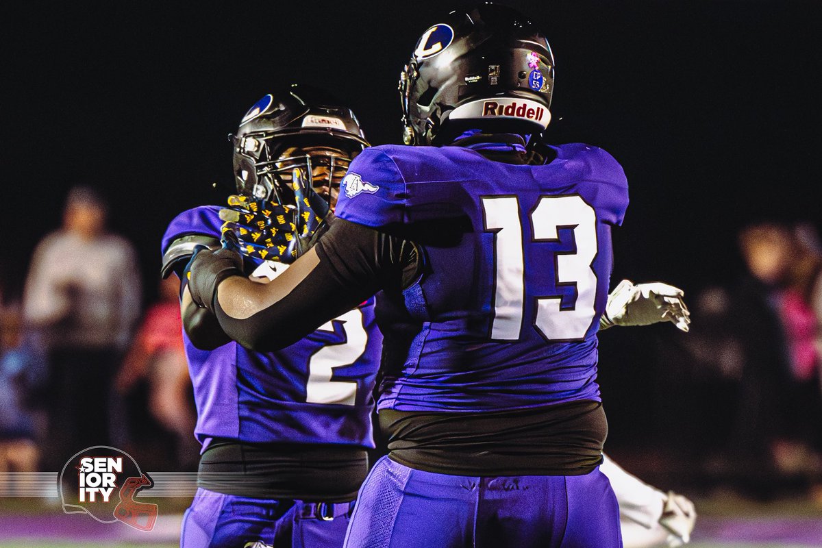 SENIORITY Photo/Iconic Nashville tweet media