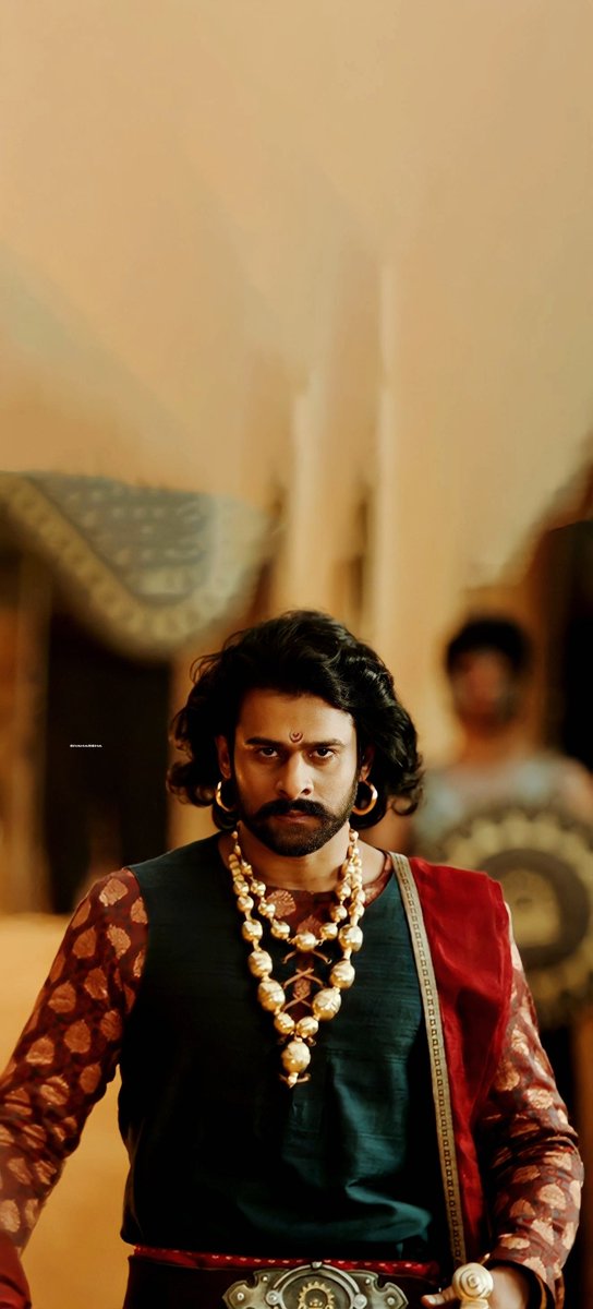 Mahendra_164's tweet photo. Wishing  a very best Happy Birthday to   #PanIndia Star #Darling  #YoungRebelStar #Prabhas sir 💐🎂
#PrabhasRaju 
#Happybirthadayprabhas
#HBDPrabhas
#HBDRebelstarPrabhas
#DarlingPrabhas
#PrabhasBirthdayCelebration
 #TheRajaSaab,  #Spirit,  #Fauji,  #Salaar2, #Kalki2  #Baahubali3 https://t.co/gZ5mzCBcwX
