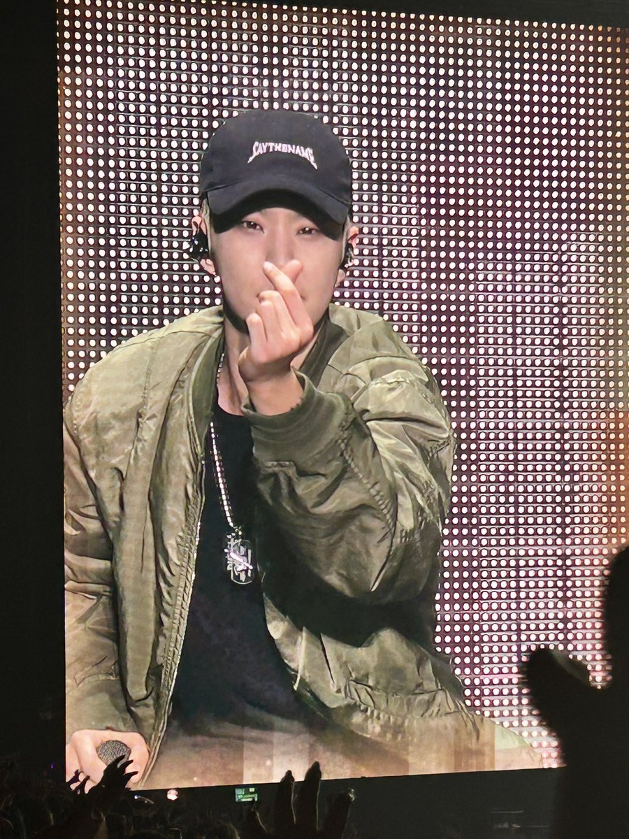 HORANGHAE 🐯🐾               saranghae 🫰🏼🖤