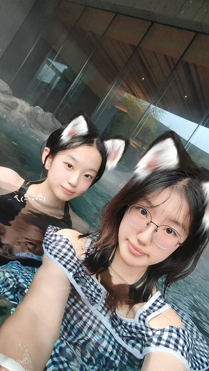 【网友投稿 No.1127】反差眼镜小姐姐 #眼镜娘 #眼镜妹 #投稿 #反差 #投稿曝光 #女友 #女友分享 #女友系列 #女同学 #女同事 https://t.co/Oz1AlazHcv