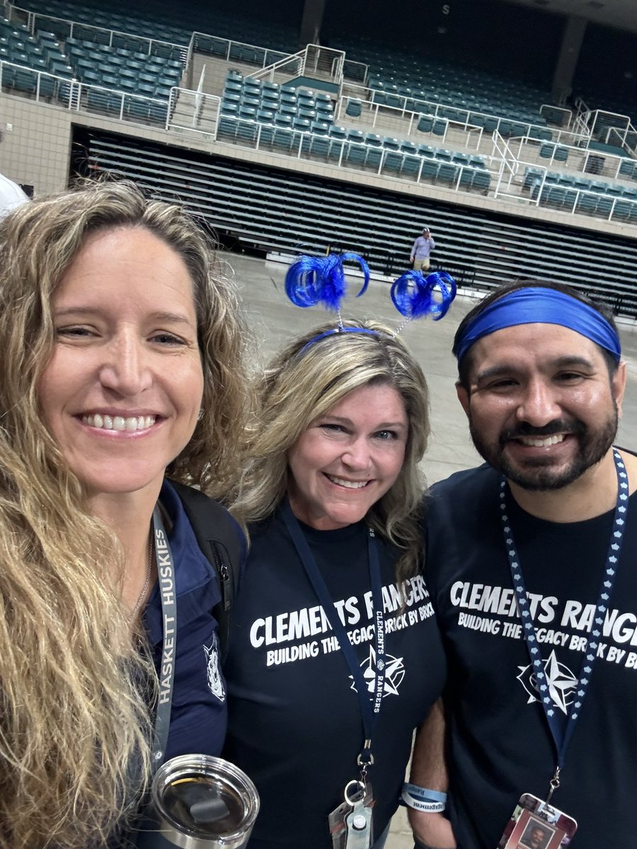 AP_Skelton19's tweet image. Had a great time today at the Better Than Good Conference hosted by @J_Renaissance !! Got to spend some time with the HJH PALS and saw some familiar faces from Clements HS!! 💙 #WeAreHaskett #OnceARangerAlwaysARanger