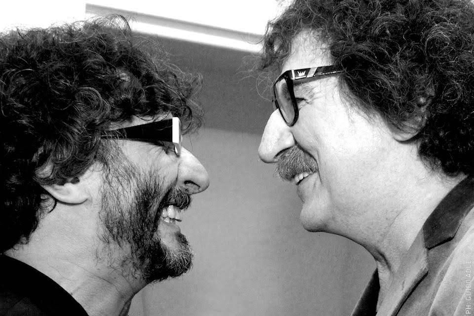 FitoPaezMusica's tweet photo. Feliz cumple Charly!
El mundo es tan grande y luminoso con vos adentro…
Te amamos sin fin
Flia Páez https://t.co/i68iuMPZHN