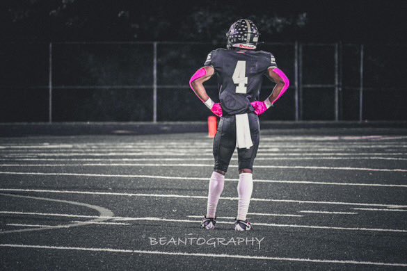 #GodsPlan #4GodsGlory 👿👿 Straight Business , All season long .
Over 900 yards in 7 games !!
hudl.com/v/2Q8uUi