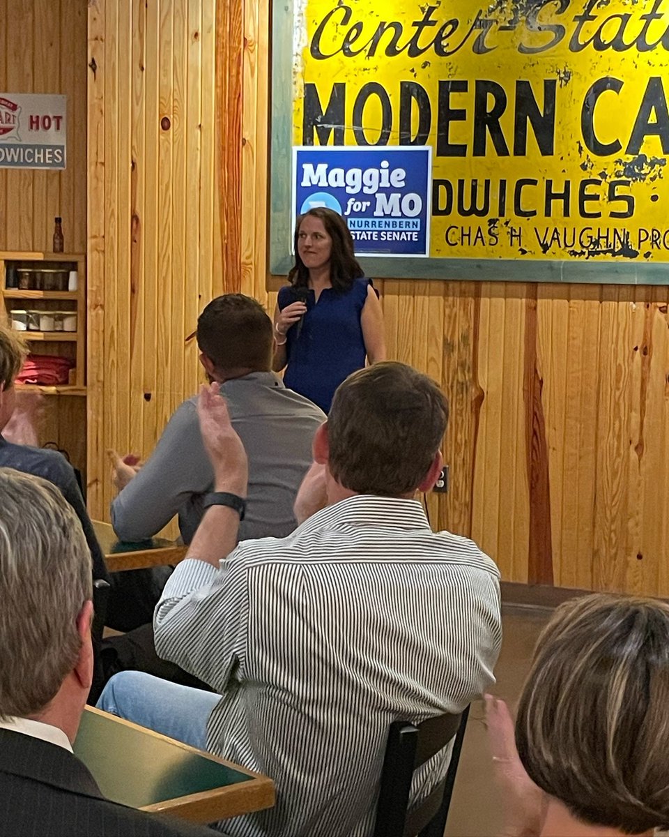 CoMo_Kristin's tweet photo. Excited to join @MaggieforMO tonight and proud of Columbia for turning out to support! It was powerful to hear about her work in #moleg, especially supporting educators. And as she's a @MomsDemand volunteer herself, I was thrilled to hear she’s ENDORSED for Senate by @Everytown! https://t.co/JM0rCZ0Sex