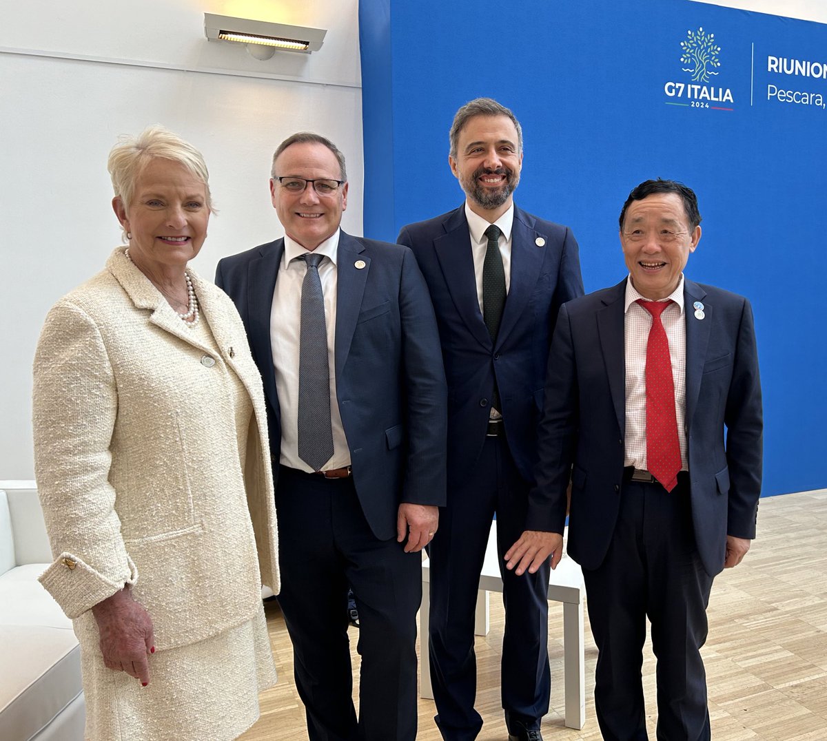 Le Canada félicite l'Italie pour avoir mis l'accent sur la #SécuritéAlimentaire dans le cadre de la présidence du <a href="/G7/">G7</a>. Together, we can work towards #SDG2 and transform food systems to be more inclusive and sustainable to feed everyone nutritionally everywhere 

#CanadaRBAs