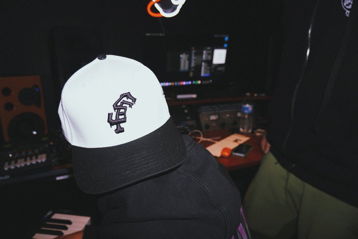 SHOP REBEL STATUS CO. tweet media