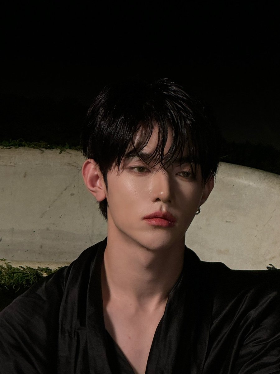 zhaoscupid's tweet image. the c-line visuals stay unmatched