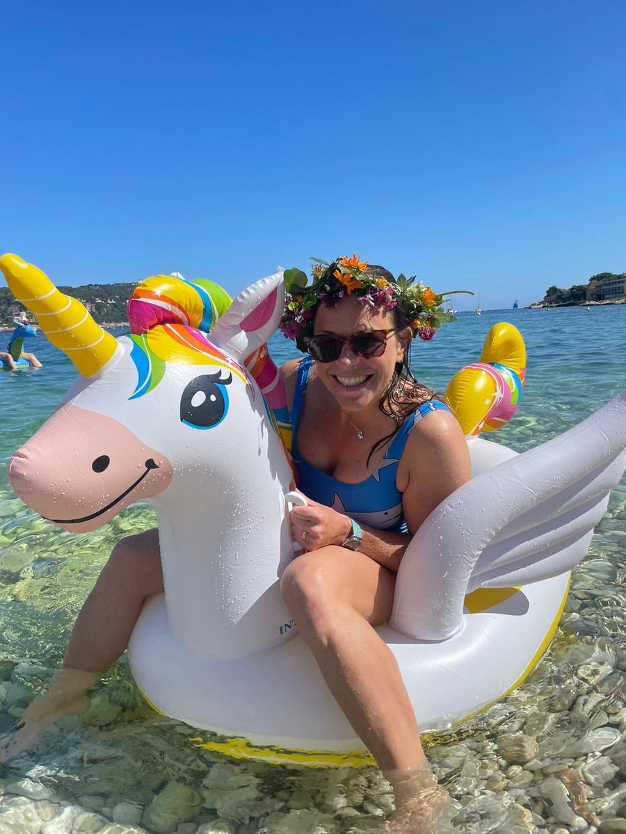 Thrilled to notice that I somehow managed to accumulate &gt;1000 followers 🤩 (hope not all of you are bots 🤖). 
This deserves a unicorn 🦄 🥰