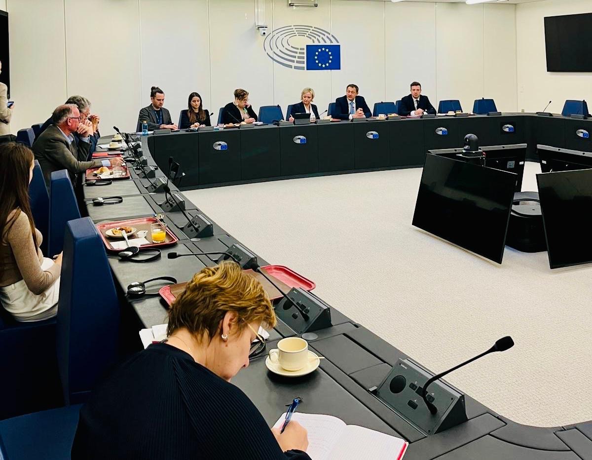 This morning, I met members of  <a href="/RenewEurope/">Renew Europe</a> to discuss farmers’ position in the food chain, the need for further simplification, the competitiveness of our agriculture and food sector as well as the importance of forestry and bioeconomy.

Thank you for this interesting exchange!