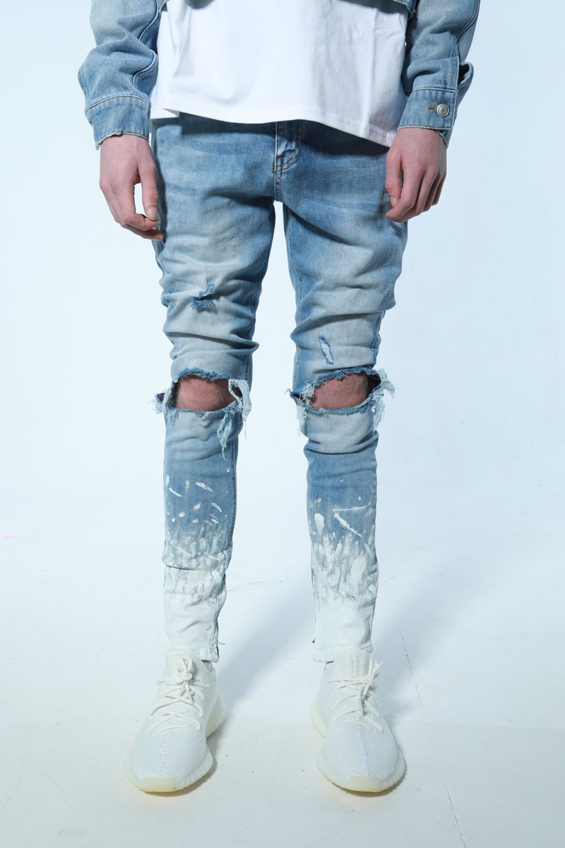 In 2018, I launched my first clothing brand. It didn’t take off the way I hoped—but was it really a failure? 👇

The 90’s logo mania was everywhere that year, with brands like <a href="/OffWht/">Off-White™</a>, <a href="/theyeezymafia/">YEEZY MAFIA</a>, and skinny jeans dominating streetwear.

Seeing newer brands rise and take