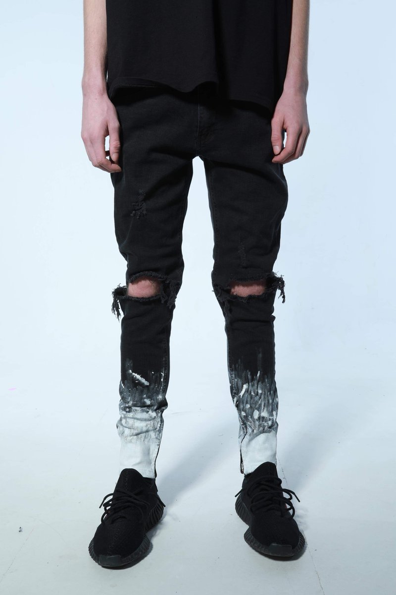 _willgough's tweet photo. In 2018, I launched my first clothing brand. It didn’t take off the way I hoped—but was it really a failure? 👇

The 90’s logo mania was everywhere that year, with brands like @OffWht, @theyeezymafia, and skinny jeans dominating streetwear.

Seeing newer brands rise and take fresh approaches was inspiring, and it pushed me to put my own spin on fashion. I was eager, but honestly, a bit naïve. I lacked the fundamentals that we now have at 28.

Here are 5 of the biggest lessons I learned:

👉 A clear brand proposition: Your brand needs a compelling story and mission that customers can connect with and want to be a part of.

👉 Strong manufacturing and supplier relationships: Back in 2018, we were constantly let down, which made it impossible to control design, planning, or production.

👉 A solid marketing strategy: We thought simply posting pictures of ourselves in the clothes and running a growth bot would be enough. Wrong. People want to feel part of a community and engage with quality content that represents the brand.

👉 Foundations and operations: You need a clear understanding of your P&L, forecasted revenue, and the right processes and systems set up in platforms like @Shopify  for scale before you need it.

👉 Set the example: People buy from people. You need to represent your brand from every angle. For example, if you’re starting a golf or tennis brand, immerse yourself in the sport.

2019 felt like a failure, but it wasn’t. It taught me everything I needed for future success!

Follow me for more tips like this 🫵