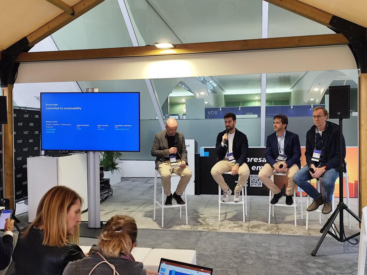 🗣 Kilian Zaragozá, CEO <a href="/naria_digital/">naria.</a> , participa en la mesa redonda organizada por <a href="/caixabank/">CaixaBank</a> en el marco de <a href="/VDS_event/">VDS</a> #vds2024 

🫂 Naria, empresa que ofrece soluciones integrales de digitalización para entidades sociales, cuenta con el apoyo financiero del IVF

#ClientesIVF