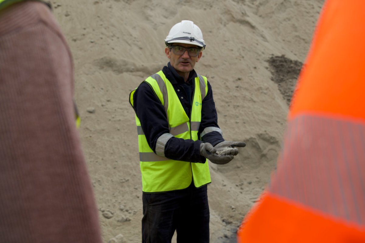VIOTASEnergy's tweet image. VIOTAS were delighted to recently collaborate with one of our key customers, Ecocem Ireland, in co-hosting CRU Commissioner Fergal Mulligan and his team from the Commission for Regulation of Utilities (CRU) visit to their plant at Dublin Port.
#DemandResponse #FrequencyResponse