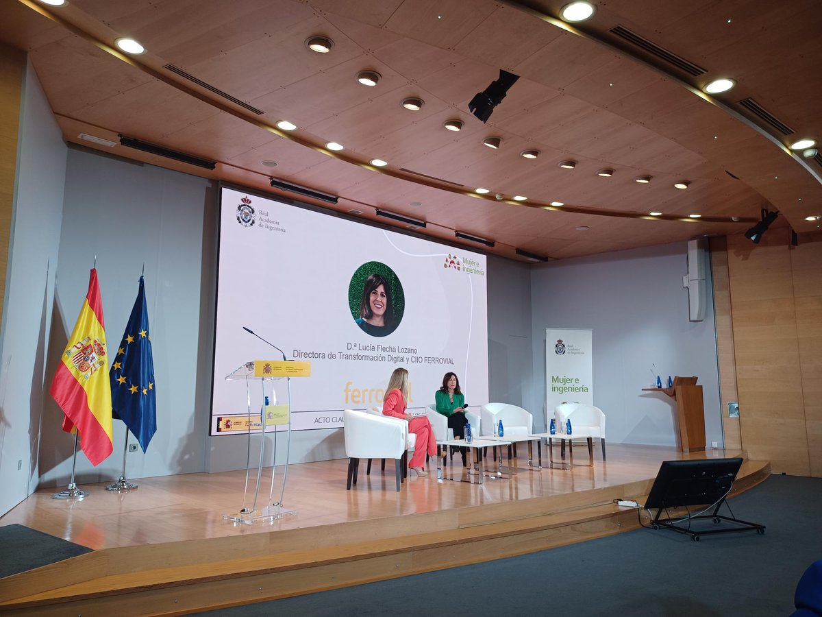 Nuestra directora de Transformación Digital, Lucía Flecha, ha participado en "Mentoring de Excelencia", una iniciativa del programa "Mujer e Ingeniería" de la <a href="/RAI_Ingenieria/">Real Academia de Ingeniería</a> presidida por la ministra de Ciencia, Innovación y Universidades, Diana Morant.