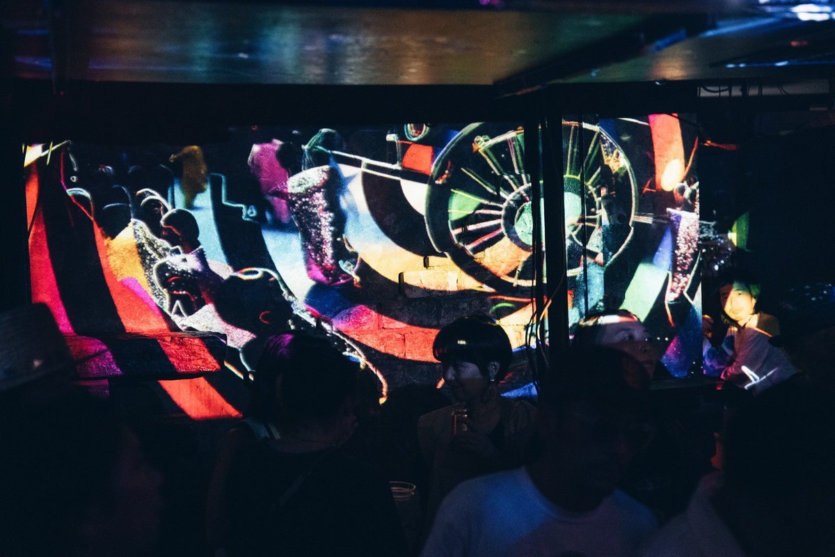 asuka ando dub u set in京都メトロ 📸photo by. kojohn