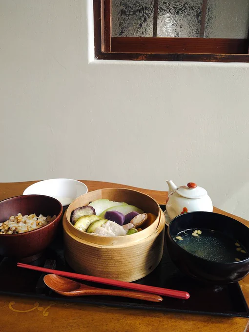 ひとり用の席を用意してくれてるカフェ大好き 