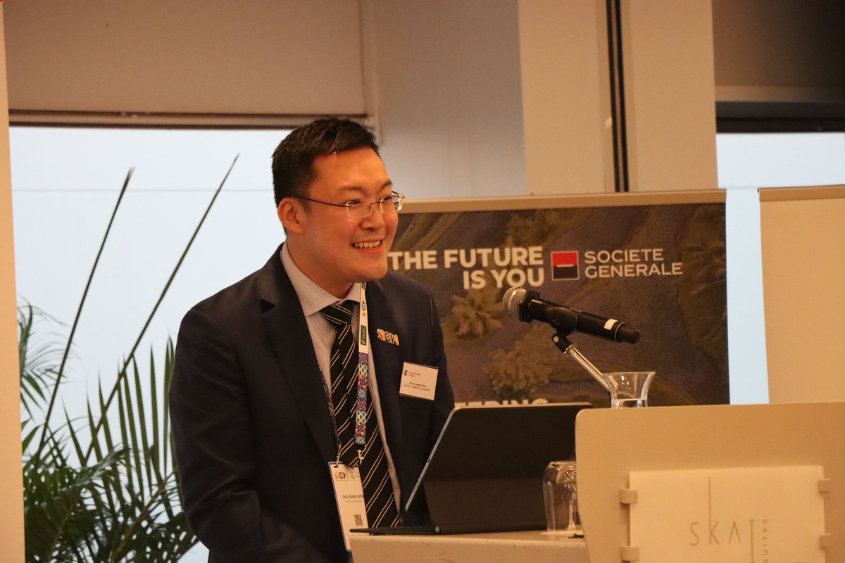 FranceinSG's tweet image. 🌱 @FrenchChamberSG with @FranceinSG hosted a Decarbonising 🇸🇬 &amp;amp; the Region #SIEW roundtable. @ENGIEgroup @airliquidegroup @SocieteGenerale @TotalEnergies @TikehauIM discussed hydrogen role in scaling renewables #energyprojects &amp;amp;  financing. @EMA_sg talked regional cooperation