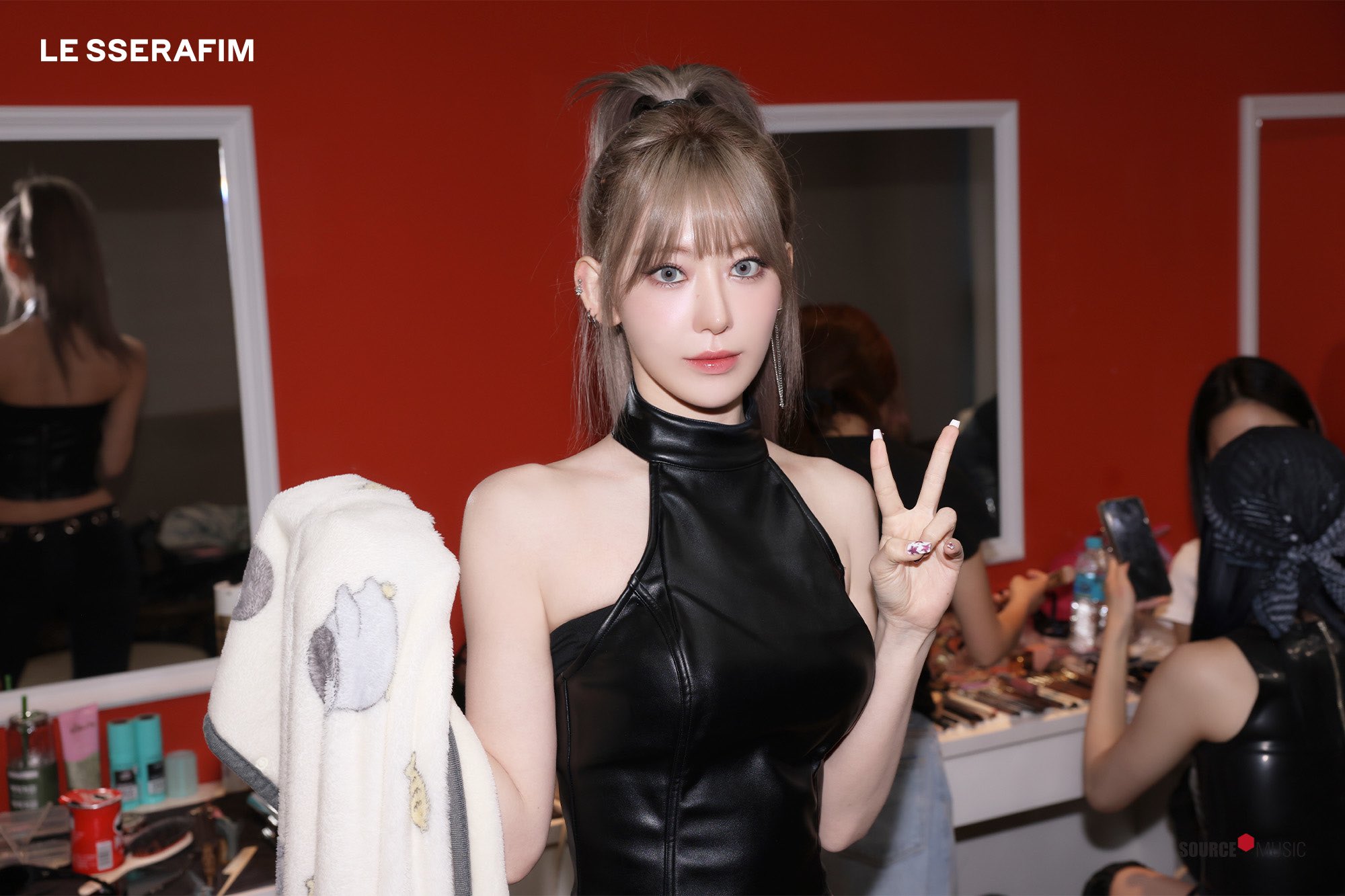 LE SSERAFIM SAKURA 르세라핌 사쿠라 on X: 