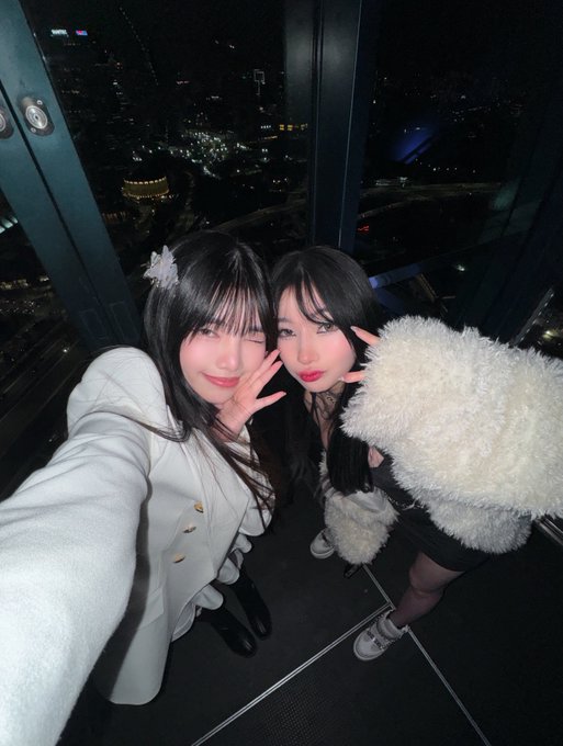 Long distance best friend of 9 years ♥️? love you https://t.co/a6JnkpGaVe