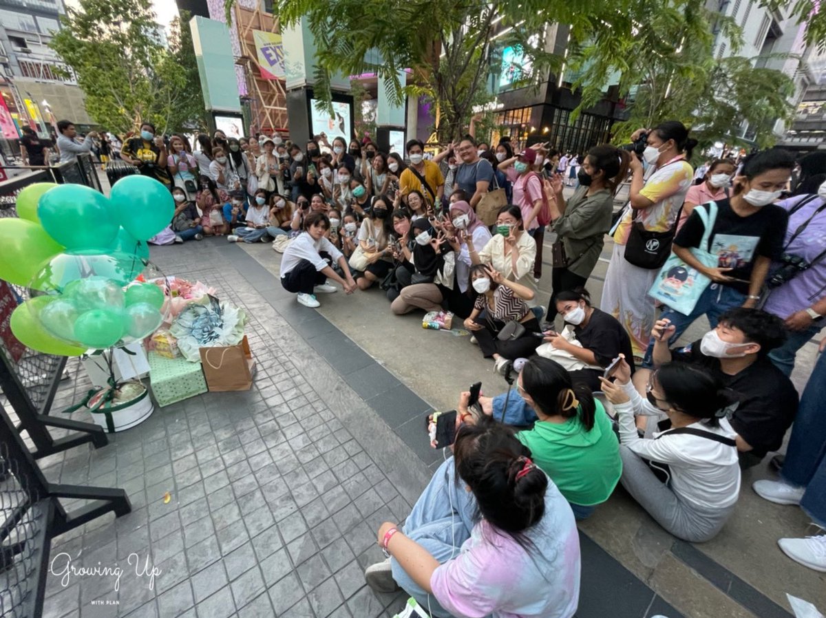 ZNyongtoryy's tweet photo. Plan's people it's a family and We'll always be together with Plan, forever loving you 💚

คนของแปลน
#6thStaywithPlan
#คนของแปลน #PlanRathavit https://t.co/grRQ3sBKDB
