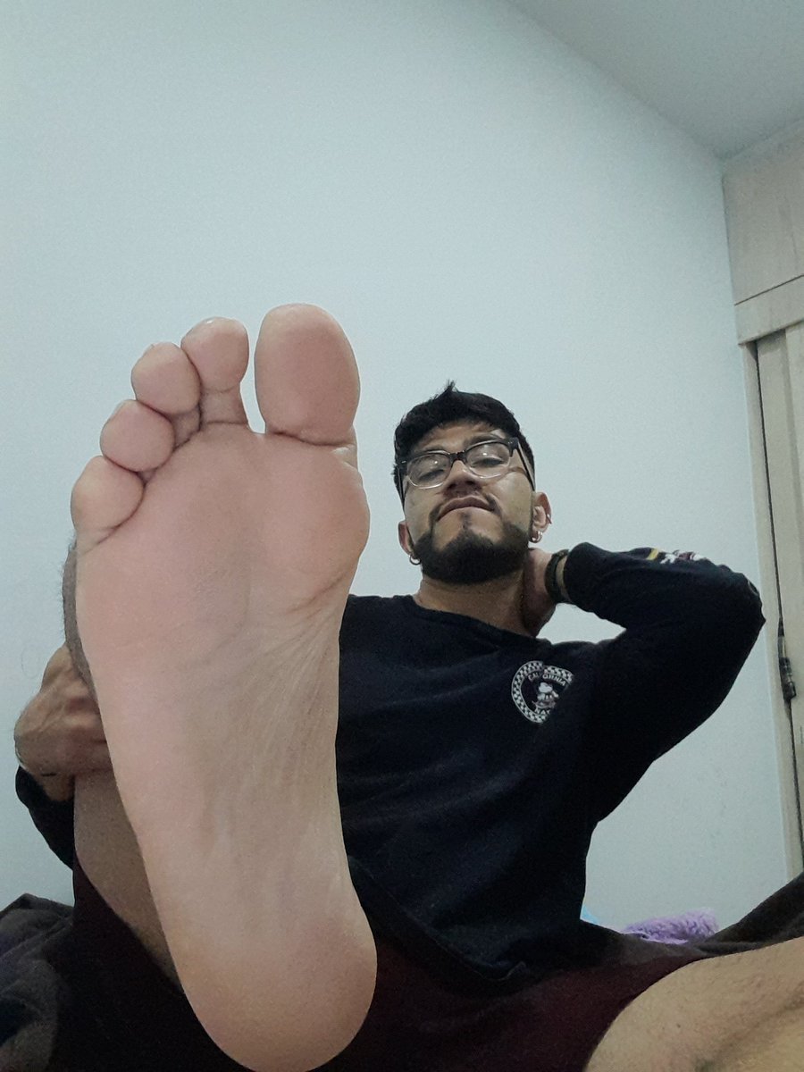 Content from rebeufeetlover