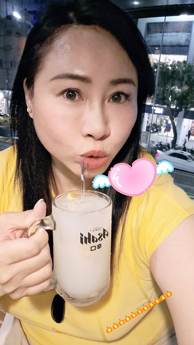 #超級感動～謝謝我的助理男友
#感謝你知道我上課沒空還特地南下安排幫我慶生🎂🎁
#謝謝你的細心貼心～💖
#我的生日願望祈願我們長長久久～少讓我生氣😘😘😘愛你呦
（#愛心留言+#轉推+#跟隨）
#大奶
#超熟女 https://t.co/CejTmrNR8D