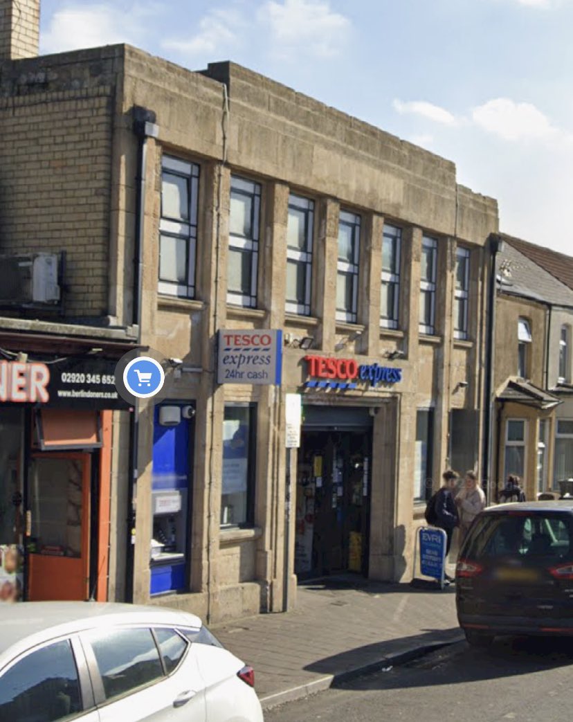 Salisbury Road, Cathays Tesco building's former uses (and far more colourful history than present guise) discussed on Facebook...
-Dojo
-Printer 
-Antiques flea market (I remember this)
-Bar / private club / sex dungeon? 👀

facebook.com/share/p/BWcYm7…