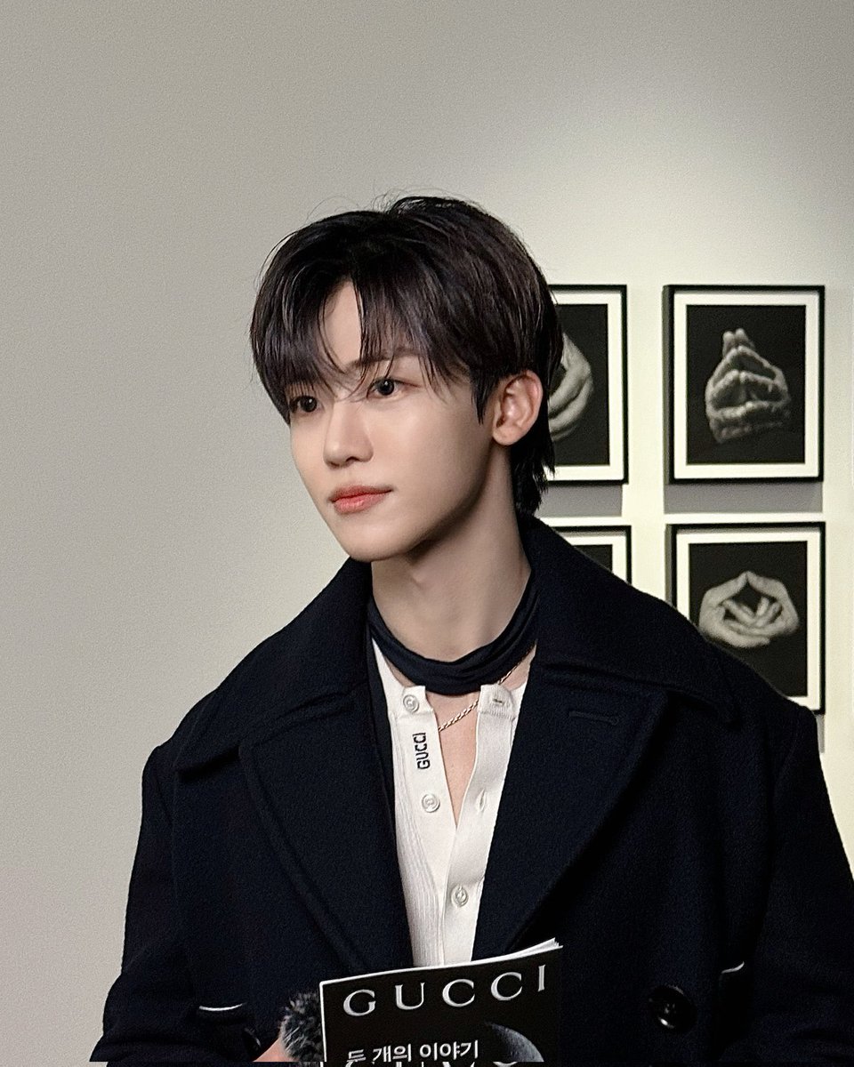 9t9y2hdi99fJ's tweet photo. 나이사님 얘기하자
경영인보다는 셀럽에 가까운 .. https://t.co/ykTjW0LoNZ
