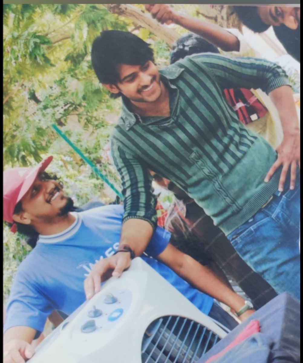 Wish you happy birthday #Prabhas  🥰
