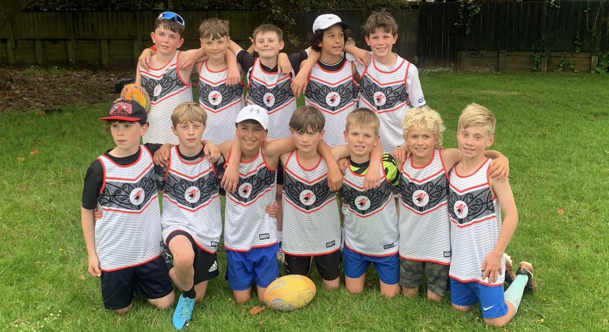 kiwidragons1992's tweet photo. Our #newgenerationrising . 1st ever game for these superstars out in 🇳🇿. #KDT ‘Auckland’ looking sharp and loving chucking the 🏉around. #Touch #WhatAGame
🥝🐉🏉🏴🇳🇿 https://t.co/LUQadKOGN7