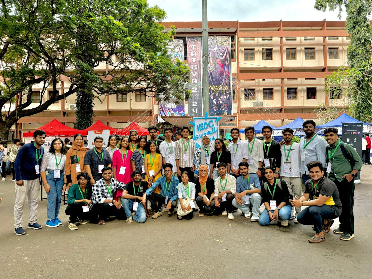 Naveenajoy4848's tweet photo. Successfully completed volunteering at the IEDC Summit at NIT Calicut, organized by Kerala Startup Mission and @iedckerala! It was an incredible experience to be part of such an inspiring event. Grateful for the opportunity and looking forward to more! #IEDCSummit #NITCalicut https://t.co/dOhA76vlp9