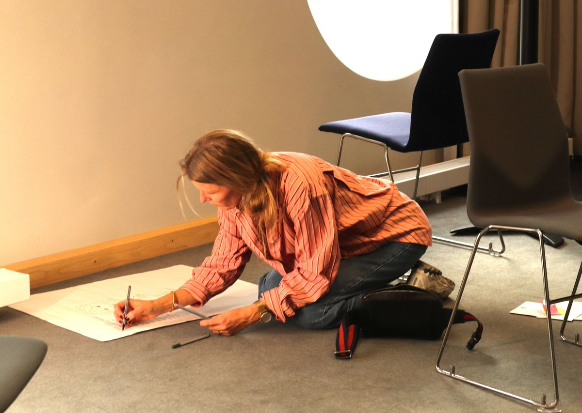 LPI_voices's tweet photo. Spreading the art of #dialogue
Last week, @LPI_voices' Sweden Programme held a three-day #SustainedDialogue moderator training in #Stockholm together with our partner Fryshuset. https://t.co/E3bm6XoaEh