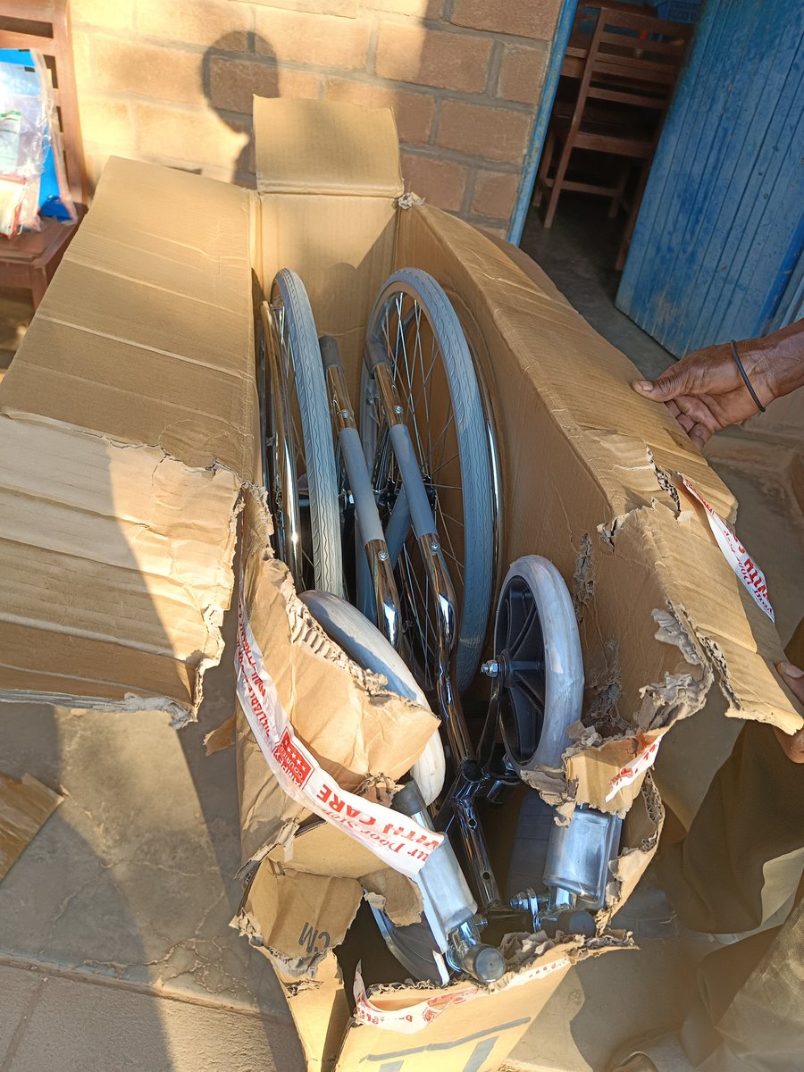 fr_petros's tweet image. Yesterday, we were able to deliver a wheelchair to Prosper.  Please keep in your prayers our friend here on X who generously gave financial assistance to this worthy cause. 🙏