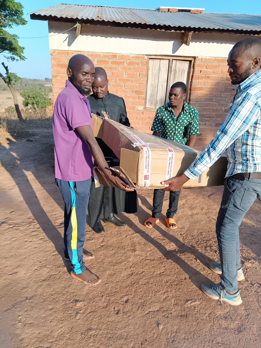 fr_petros's tweet image. Yesterday, we were able to deliver a wheelchair to Prosper.  Please keep in your prayers our friend here on X who generously gave financial assistance to this worthy cause. 🙏