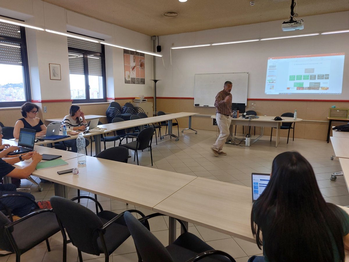 MásterELE UB-UPF tweet media