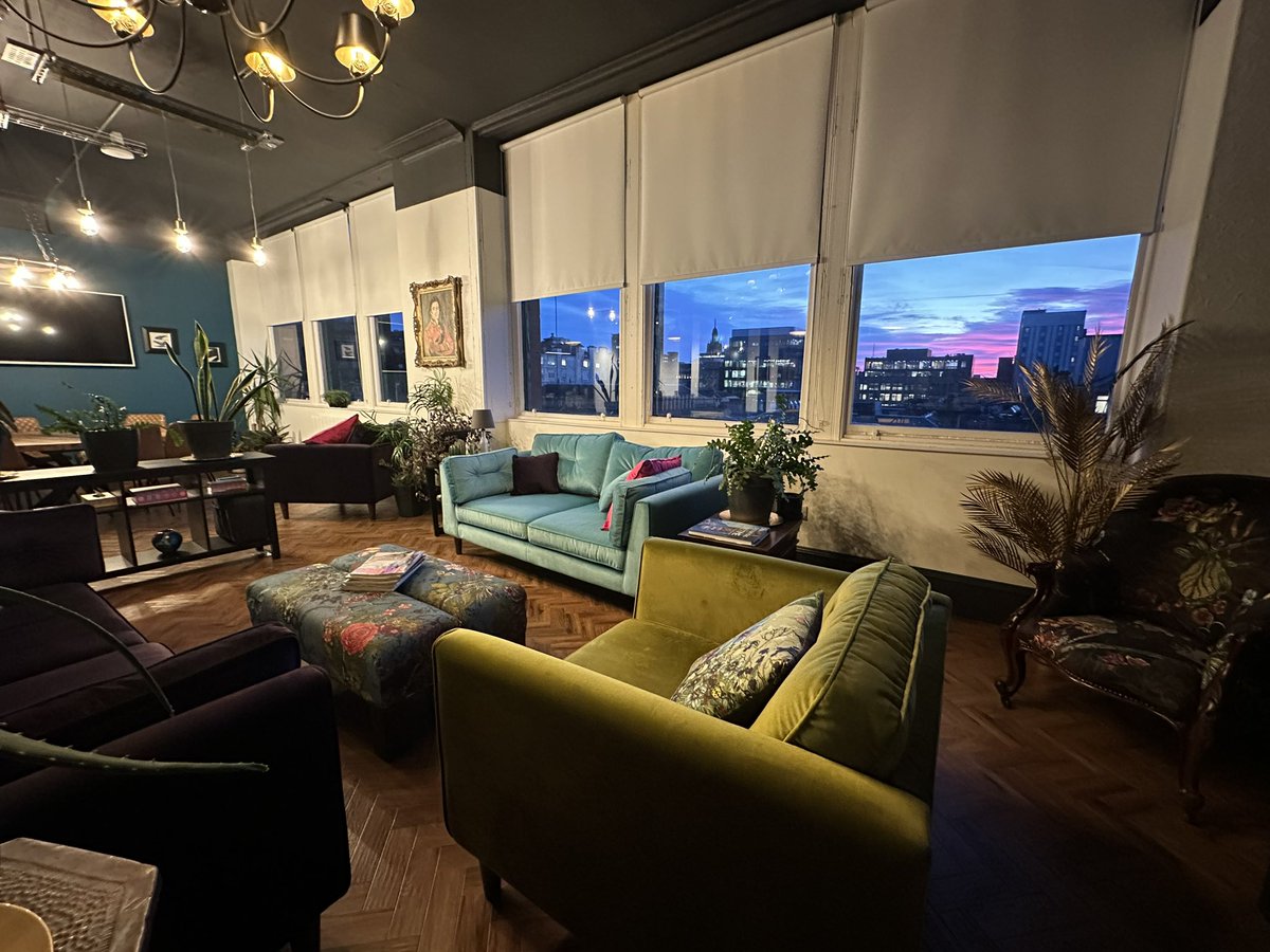 Jennifer Ellis tweet media