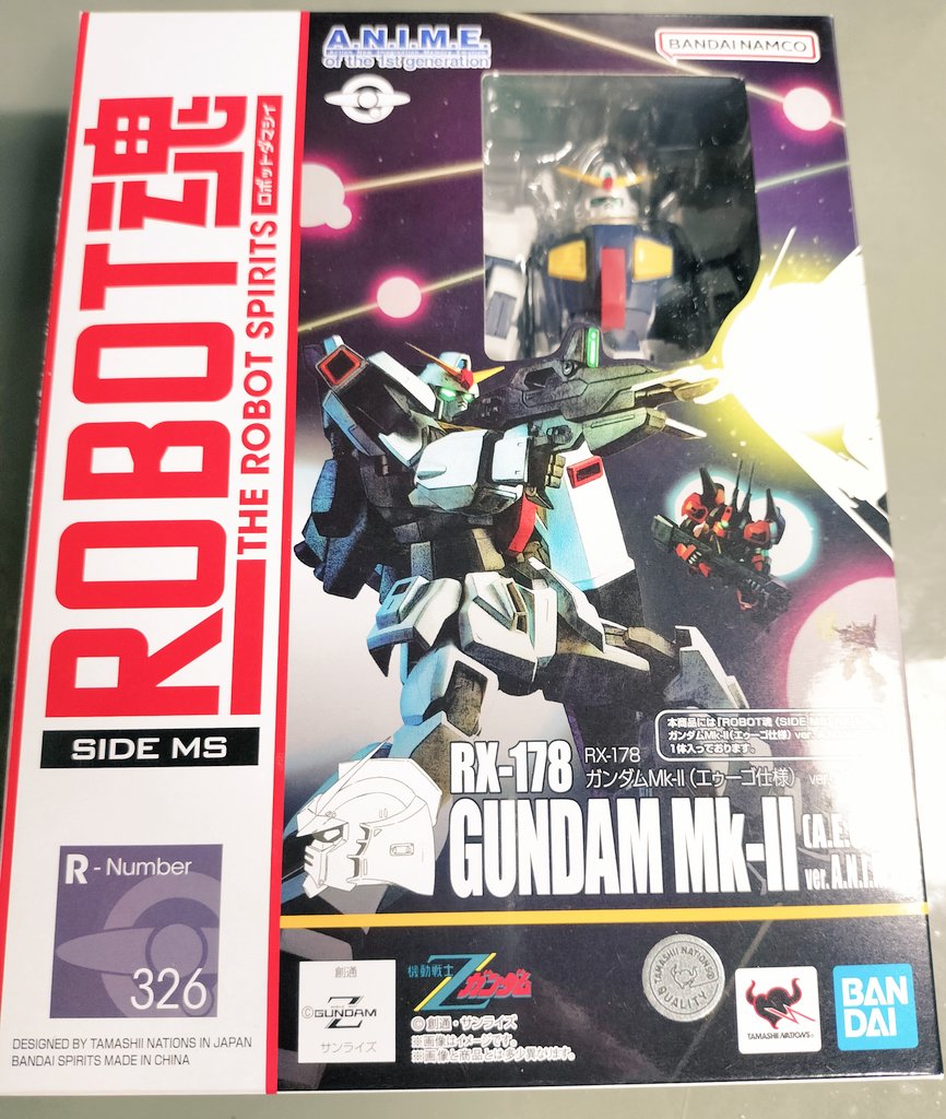 majimaji_mk2's tweet photo. ROBOT魂 ver. A.N.I.M.E.のガンダムMk-Ⅱ(エゥーゴ仕様)を買ってきた①。
プラモではいつもグレーに近い色が、今回はほぼ白(グレーがかってはいる)。
微妙な色なんやろなぁ。
小さいからわからなかったが写真のアップで見たら目とデコのカメラはラメ塗装っぽい?
#ガンダムmk2
#ROBOT魂
#verANIME https://t.co/cDq7wo2yLN