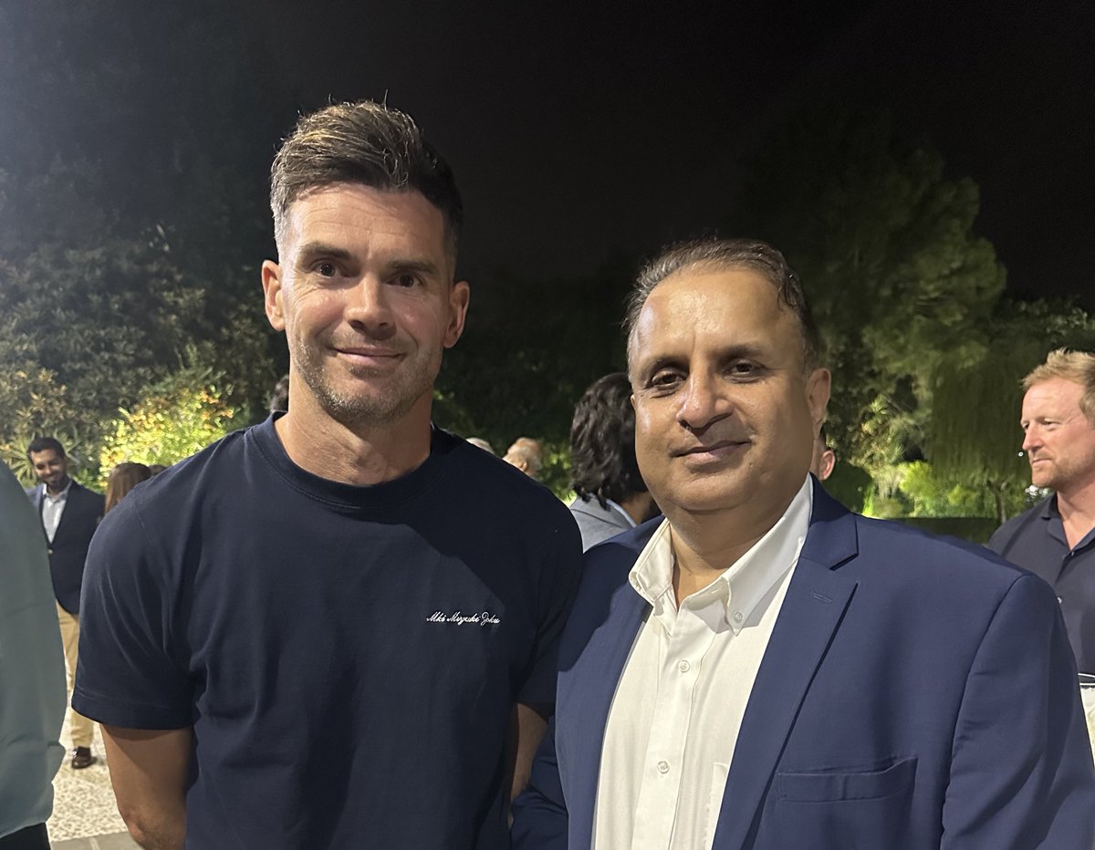 Rauf Klasra (@klasrarauf) on Twitter photo A fan moment with one of great fast bowlers of the game—James Anderson. A tall, humble and friendly person. A genuine Leo personality. Thank you for showing courtesy on my request for a pic.
<a href="/jimmy9/">James Anderson</a>
<a href="/ukinpakistan/">UK in Pakistan 🇬🇧🇵🇰</a>
<a href="/MahadKlasra/">Mahad Klasra</a> A fan moment with one of great fast bowlers of the game—James Anderson. A tall, humble and friendly person. A genuine Leo personality. Thank you for showing courtesy on my request for a pic.
<a href="/jimmy9/">James Anderson</a>
<a href="/ukinpakistan/">UK in Pakistan 🇬🇧🇵🇰</a>
<a href="/MahadKlasra/">Mahad Klasra</a>