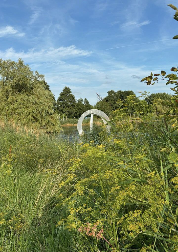 Marja Ruigrok (@marjaruigrok) on Twitter photo #woensdagkunstdag met vandaag foto’s van @bianca1964 van een kunstwerk in….? Wie weet waar dit #kunstwerk staat, hoe het heet en wie het gemaakt heeft? Wij weten het niet namelijk! #help! #cultuur #buitenkunst <a href="/HLMRMEER/">VisitHaarlemmermeer</a> #woensdagkunstdag met vandaag foto’s van @bianca1964 van een kunstwerk in….? Wie weet waar dit #kunstwerk staat, hoe het heet en wie het gemaakt heeft? Wij weten het niet namelijk! #help! #cultuur #buitenkunst <a href="/HLMRMEER/">VisitHaarlemmermeer</a>